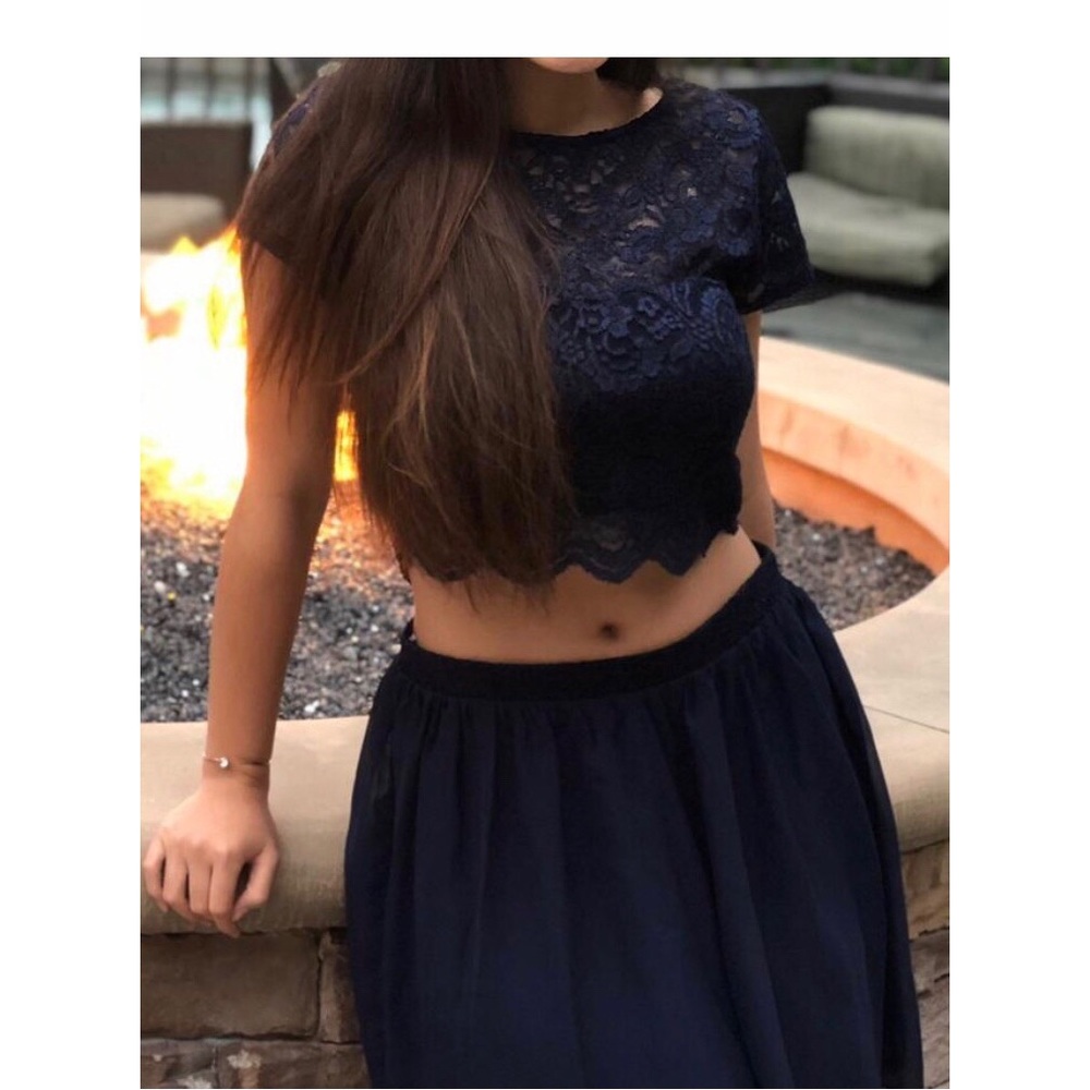 Matching homecoming set